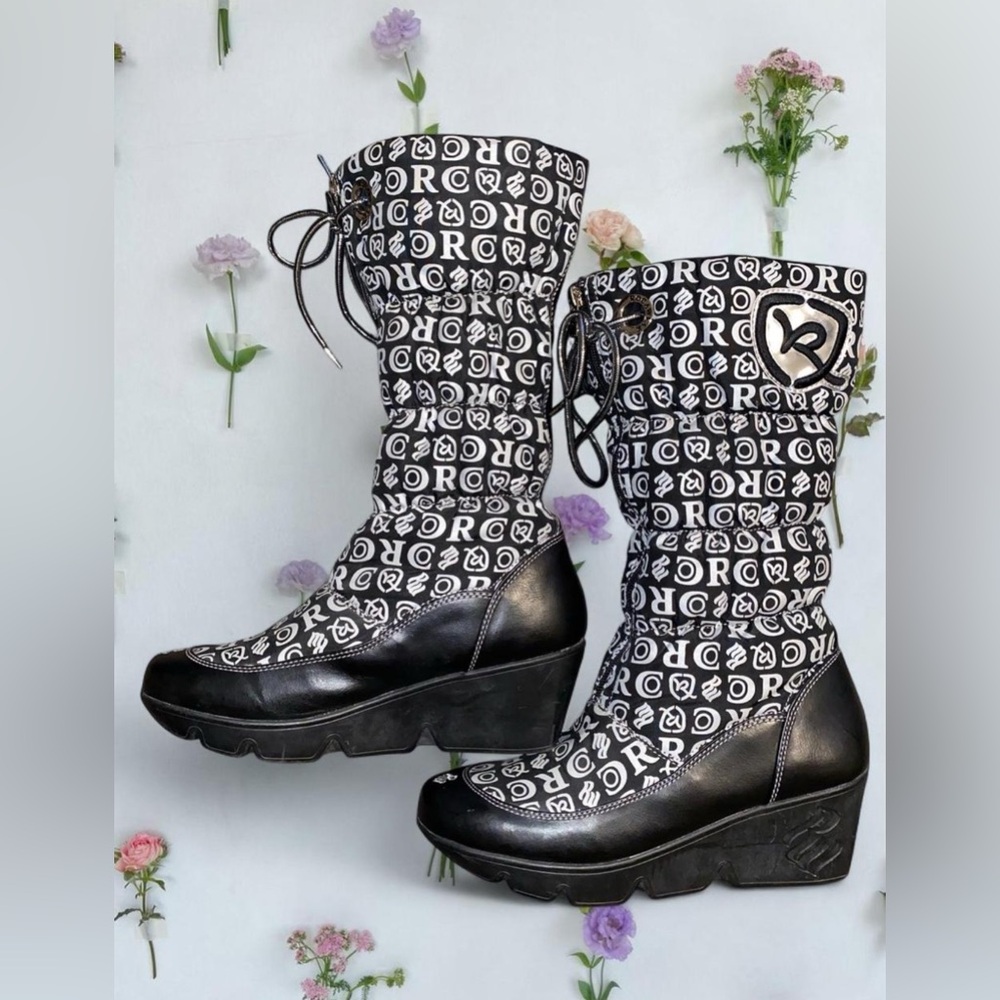 Rocawear Y2K Size 9 Boots